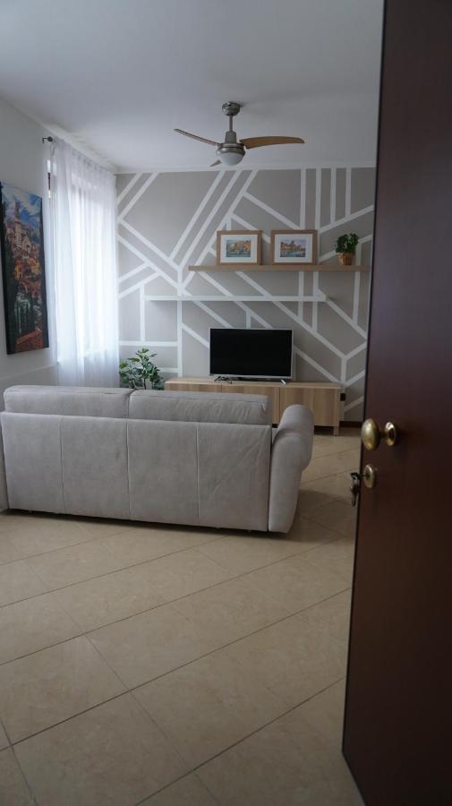 Appartamento a Verona e parcheggio nella proprietà Exterior foto